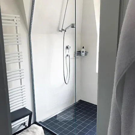 The B Διαμέρισμα Βέρνη