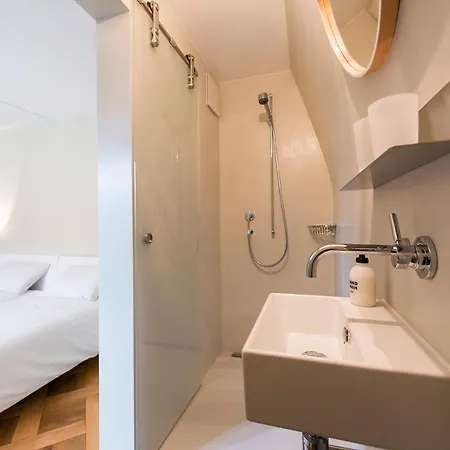 The B Apartament Berno